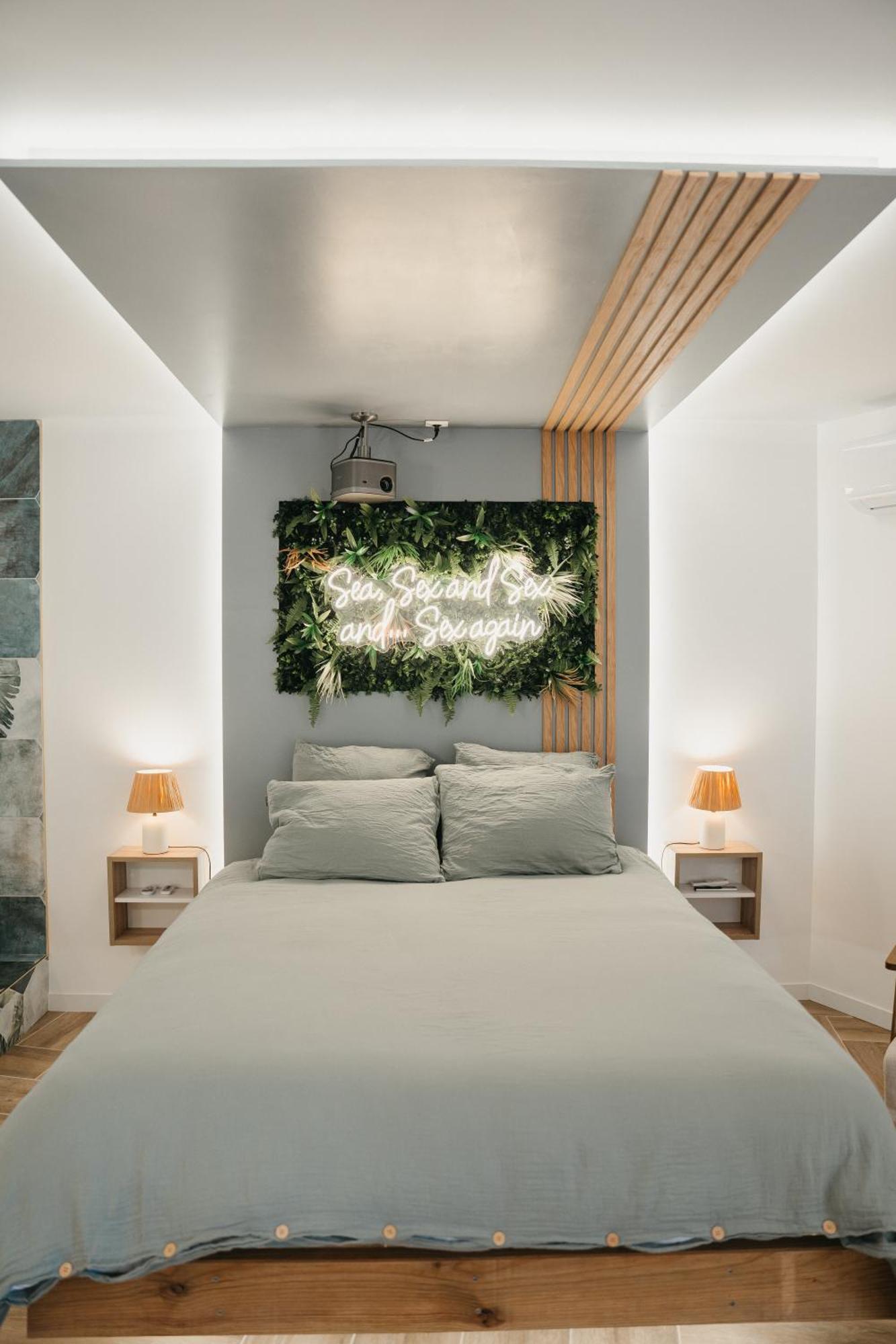 Love & Sunsets Suite Sausset-les-Pins Extérieur photo
