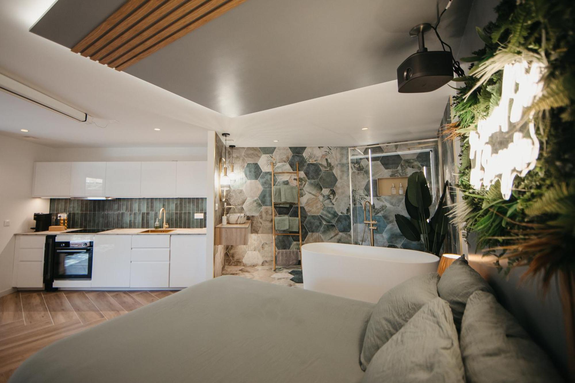 Love & Sunsets Suite Sausset-les-Pins Extérieur photo